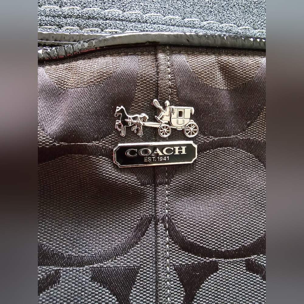 Coach Chelsea Signature Katarina Bag - #18903 - Black - Picture 13 of 15
